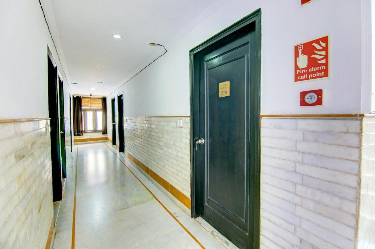 Fabhotel Le Heritage Karol Bagh Deli Exterior foto
