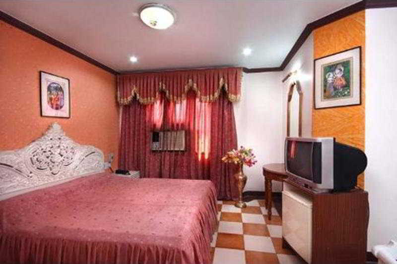 Fabhotel Le Heritage Karol Bagh Deli Exterior foto